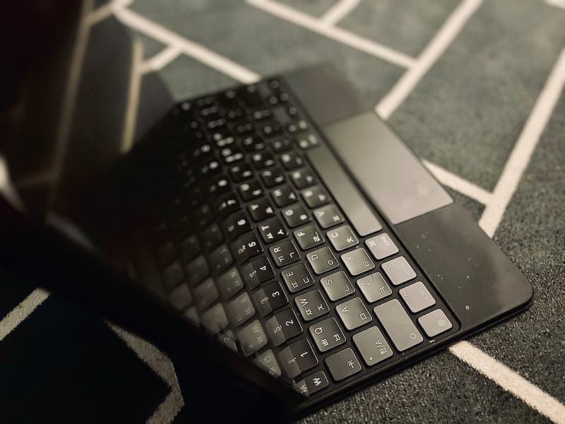 [리뷰] 개발자 입장에서의 iPad Pro Magic Keyboard 사용기